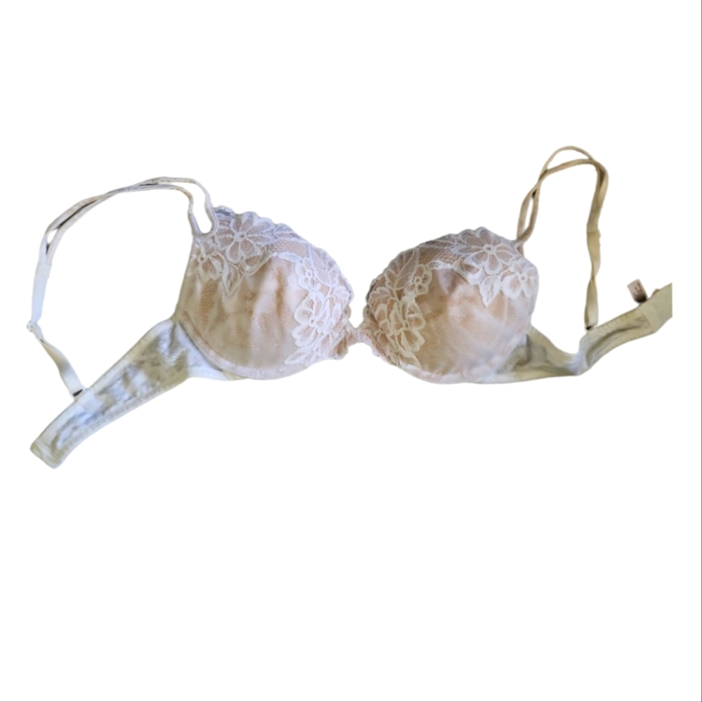 Victoria's Secret Padded white and Peach Bra 34C